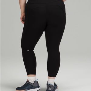 Black Lululemon fast and free leggings!